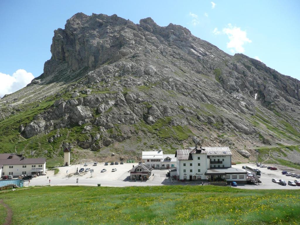 Hotel Col Di Lana Canazei Oda fotoğraf